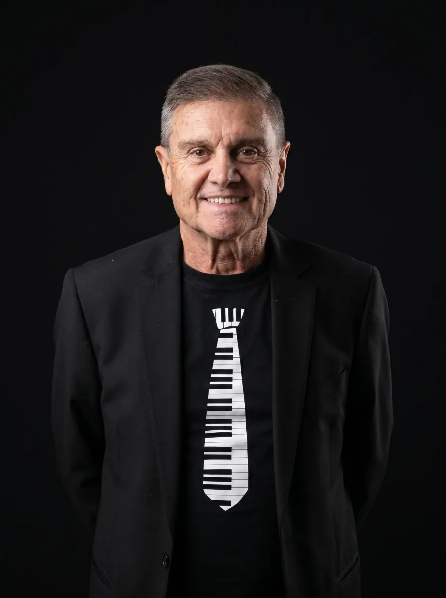Óscar Rosell pianista y fundador de Dedos Jazz